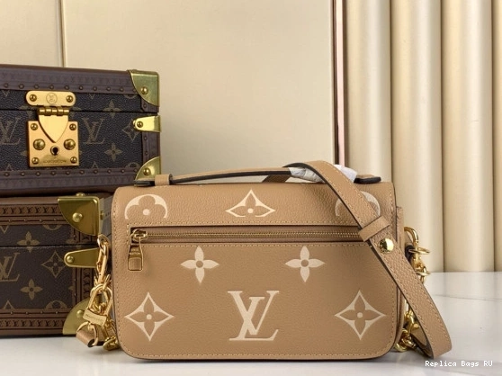 Affordable WEST POCHETTE EAST VUITTON METIS LOUIS 0724